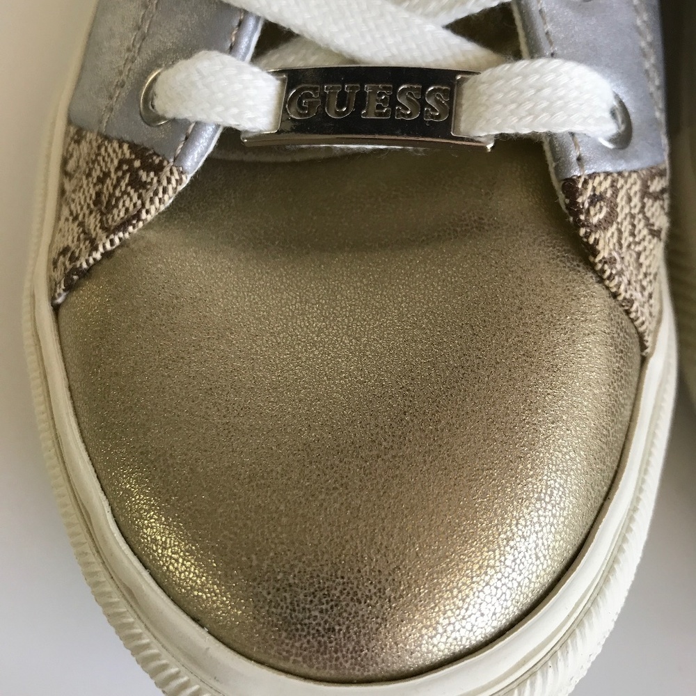 Guess Gold Lust Lace-Up Sneaker  Women's Size 8M - Picture 3 of 12